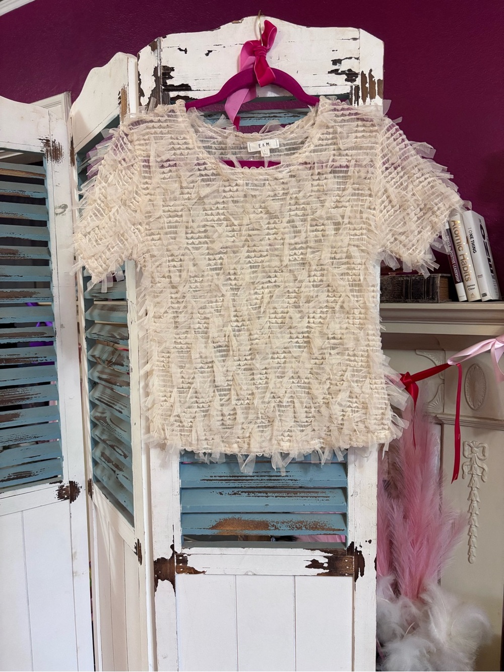 E&M Cream Mesh Ruffle Top Size L Sheer Textured Cottagecore Boho Blouse